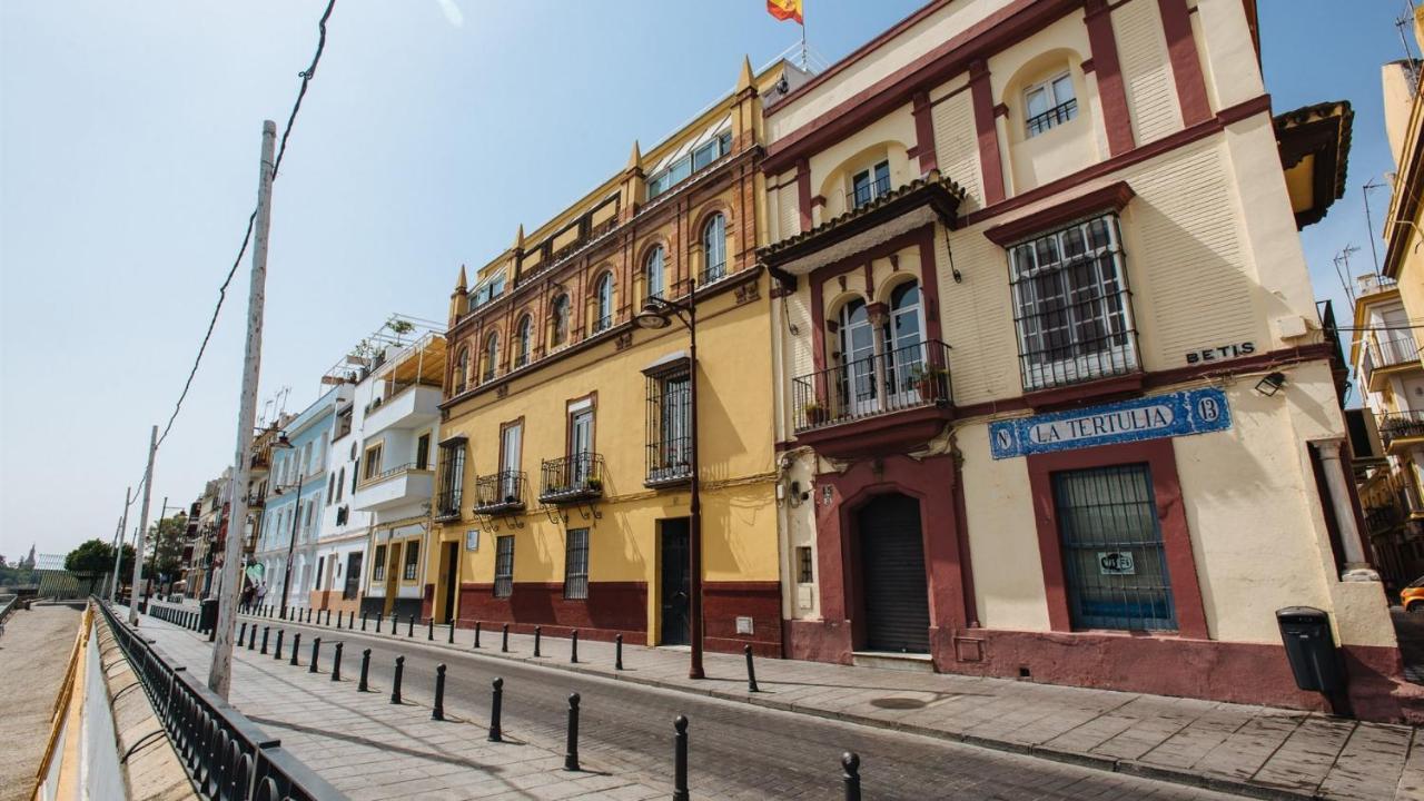 Rocio Suites Apartments Seville Exterior photo