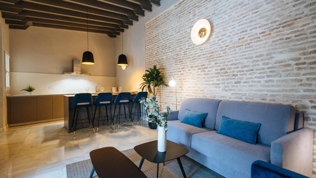 Rocio Suites Apartments Seville Exterior photo